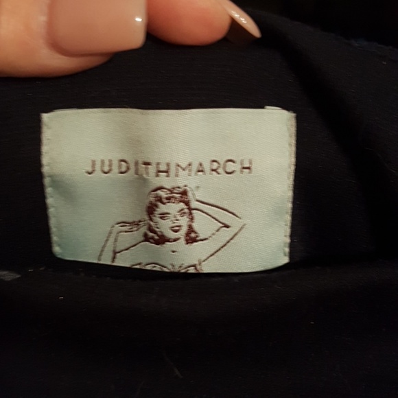 Ladies dress - Picture 2 of 2